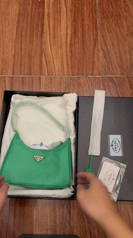 Prada 1NE515 Redition 2000 Women Shoulder Bags 23*13*5cm