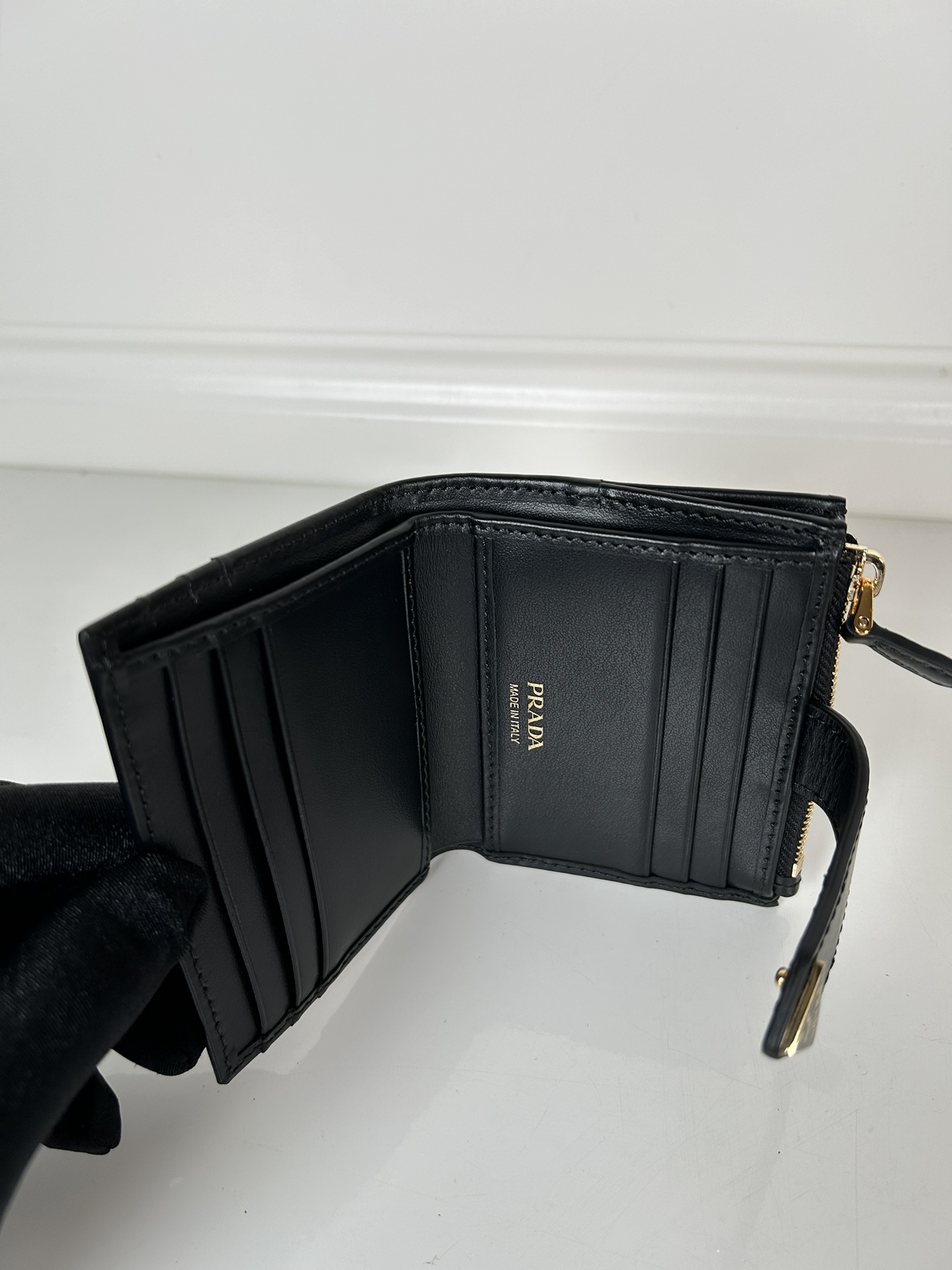 Prada Card Holder Size 10*8cm