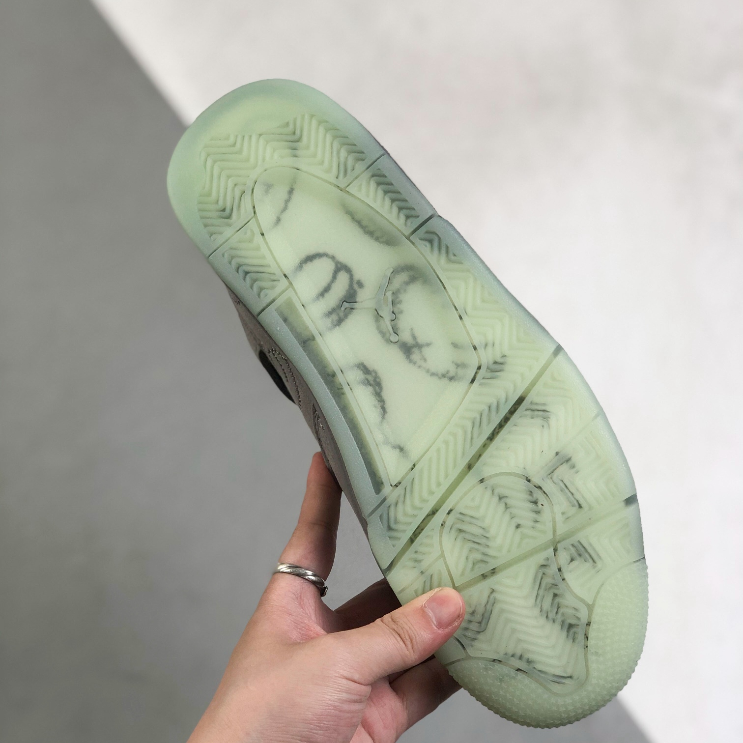 Nike Air Jordan 4 Sneakers Shoes Gr. 36-46