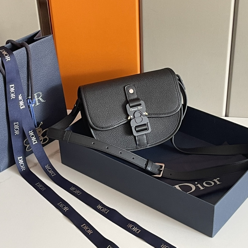 Dior 2022SS Gallop Mens Shoulder Bags 20.5*16*5cm