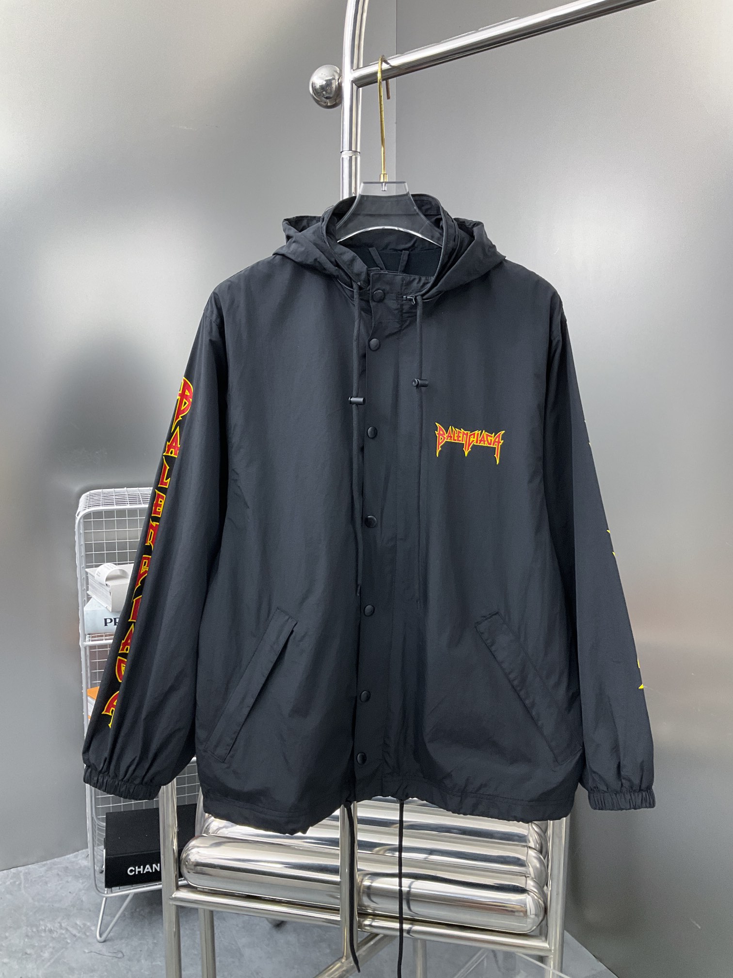 Balenciaga New Jacket Size S-XL