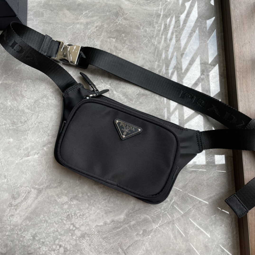 Prada 2VH128 Re-Nylon Mens Shoulder Bags Size 19*13*2.5cm