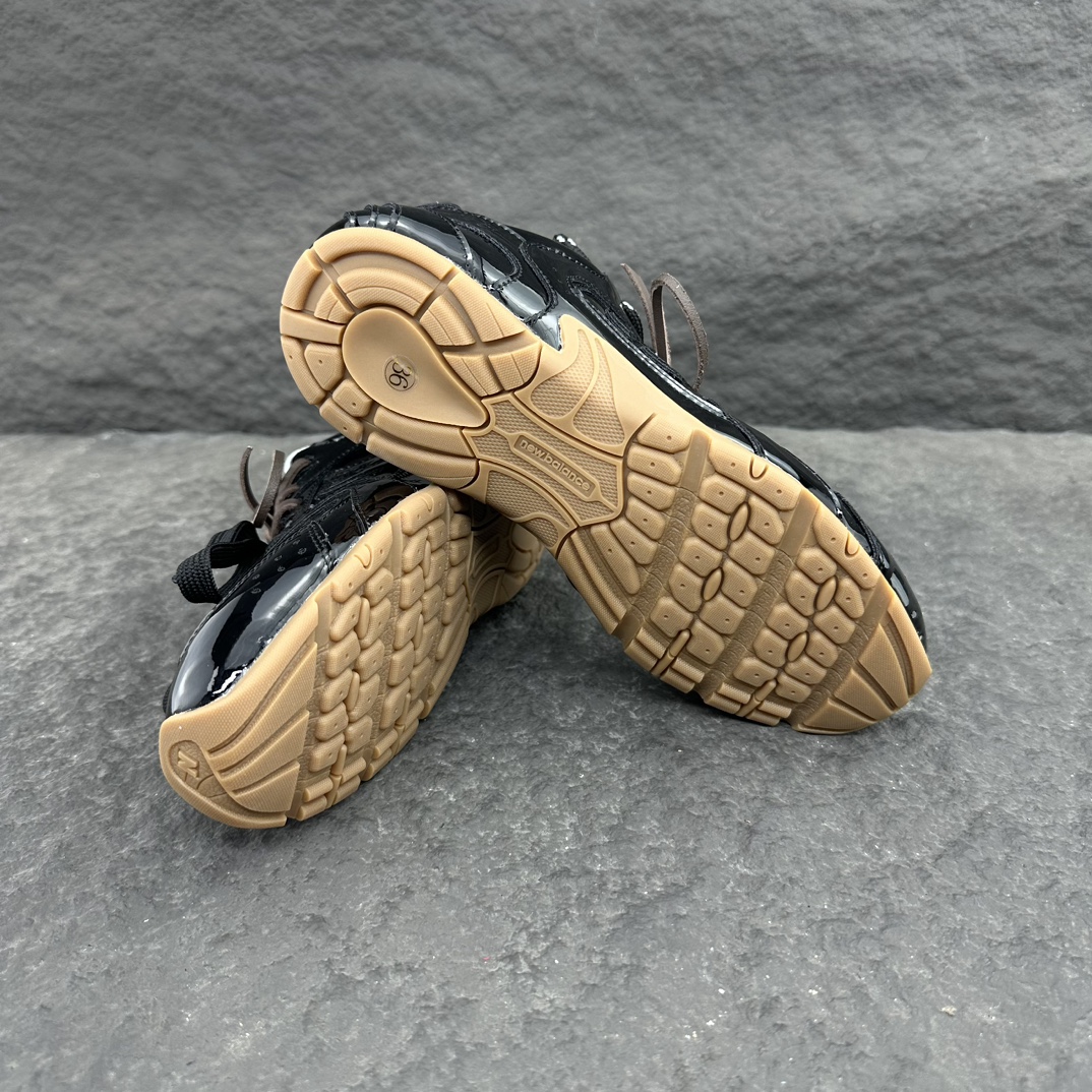 MiuMiu x New Balance Sneaker Size 35-46