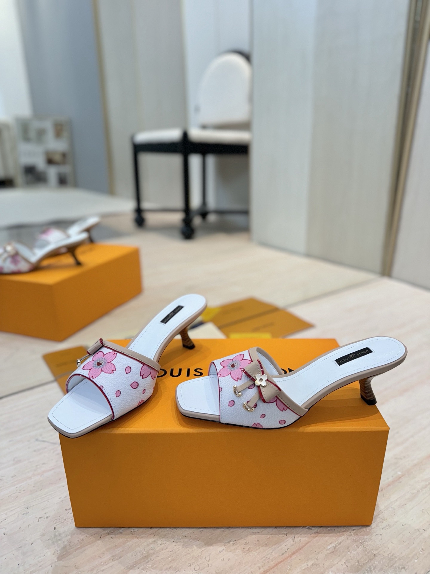 Louis Vuitton LV Archlight Pumps Size 36-41