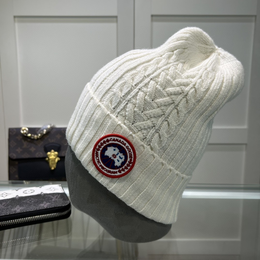 Canada Goose Knitted Hat