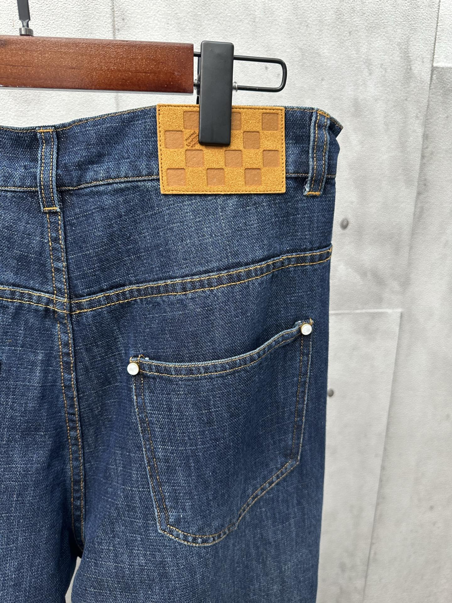 Louis Vuitton Unisex Jeans Size S-XL