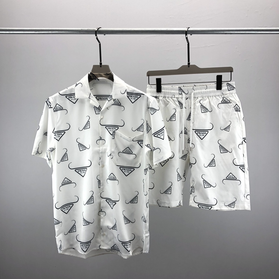 Prada Sommeranzug Size S-XXL