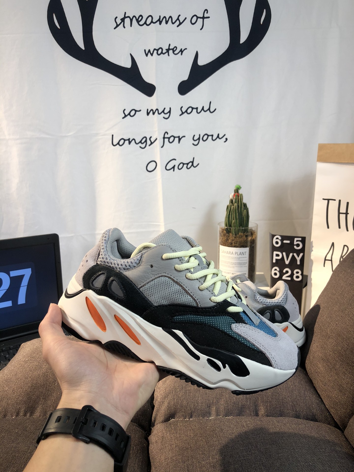 Yeezy 700 Boost Mens/Women's Sneakers Shoes 36 - 45