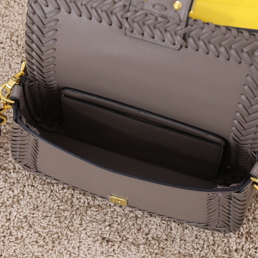 Fendi New Women Shoulder Bags 27*6*15cm