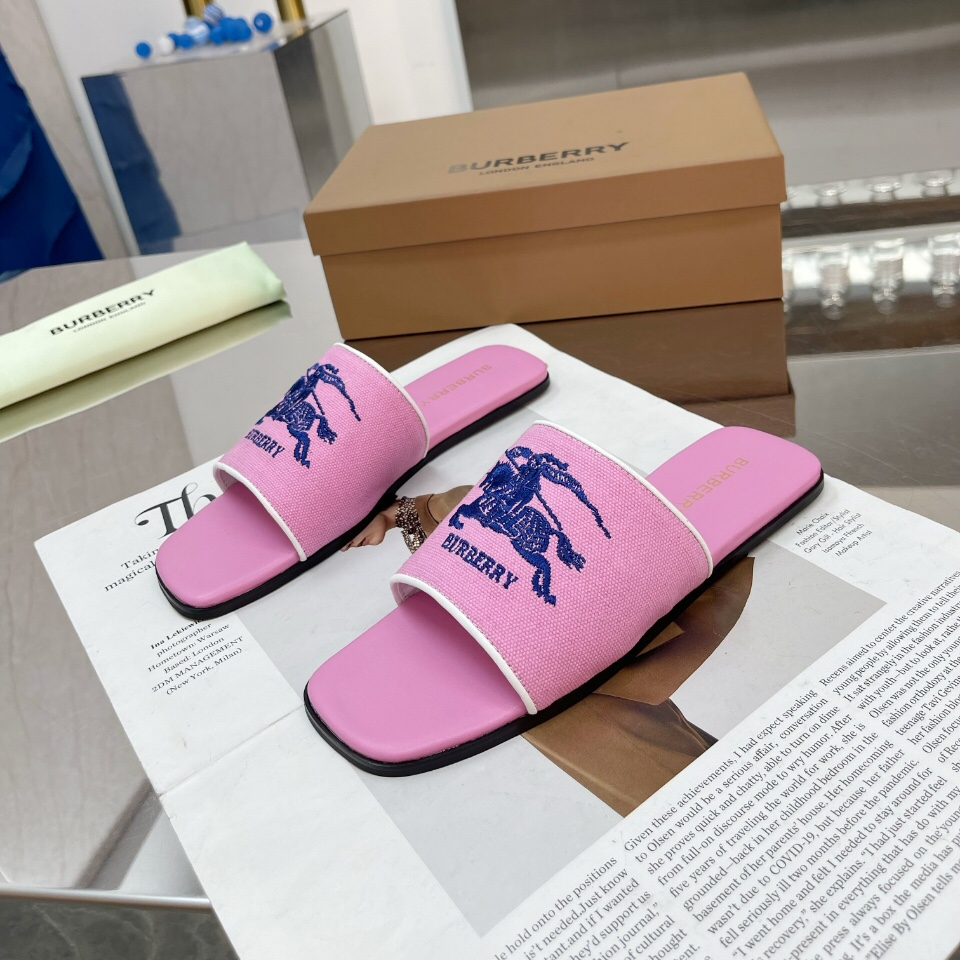 Burberry Women Slippers Size 36-41