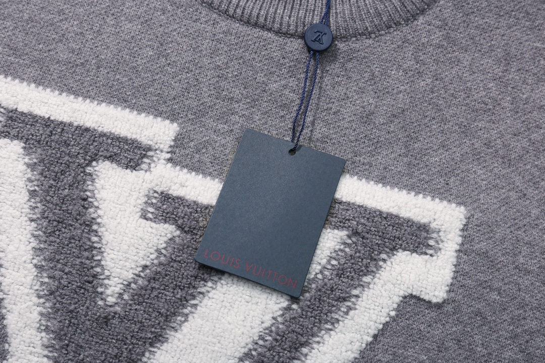 Louis Vuitton Unisex Sweatshirt Size S-XL