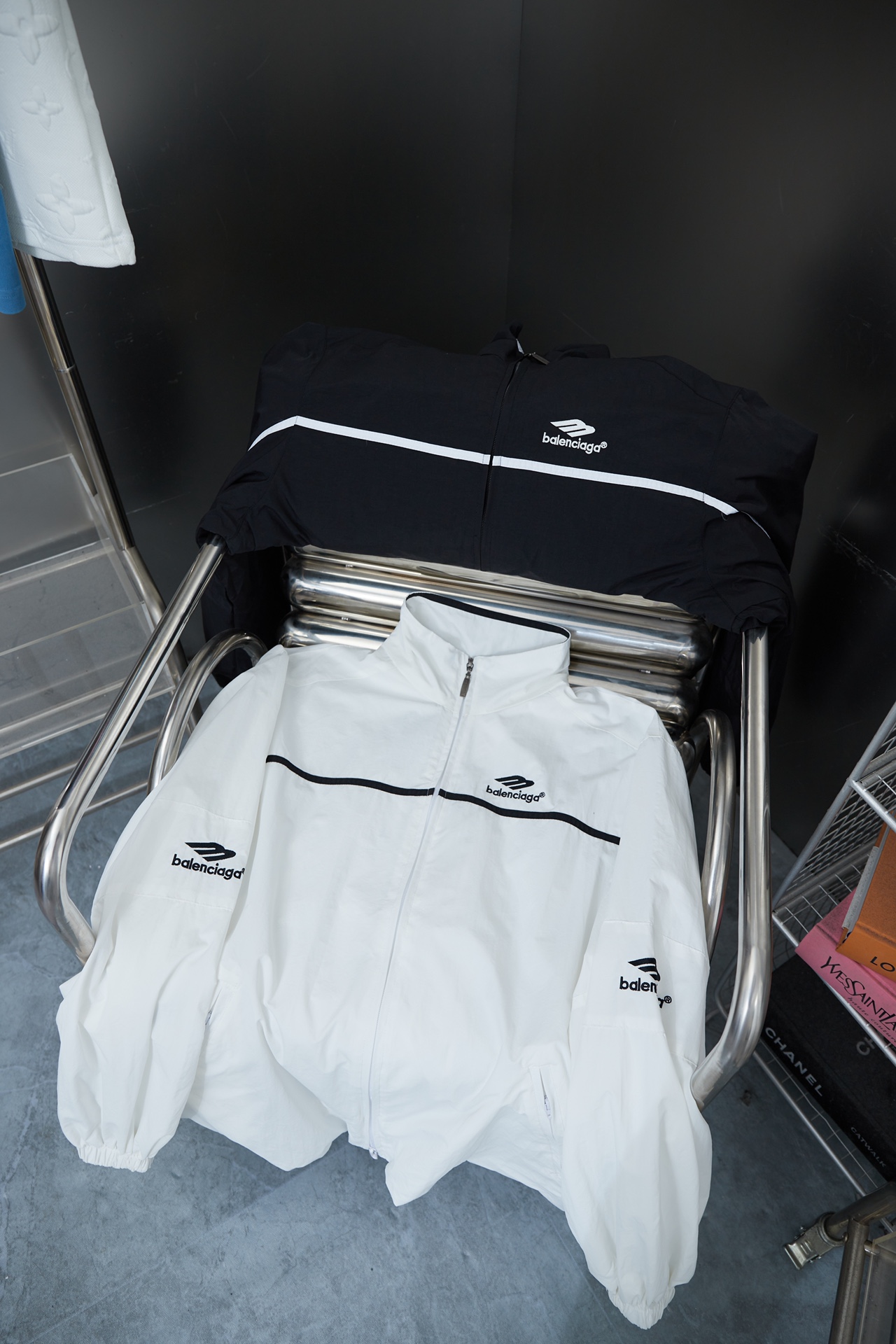 Balenciaga Waterproof jacket Size S-XL