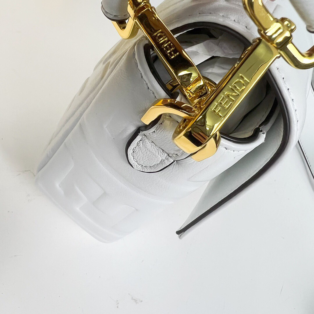 Fendi Baguette Women Shoulder Bags 27*6*15cm