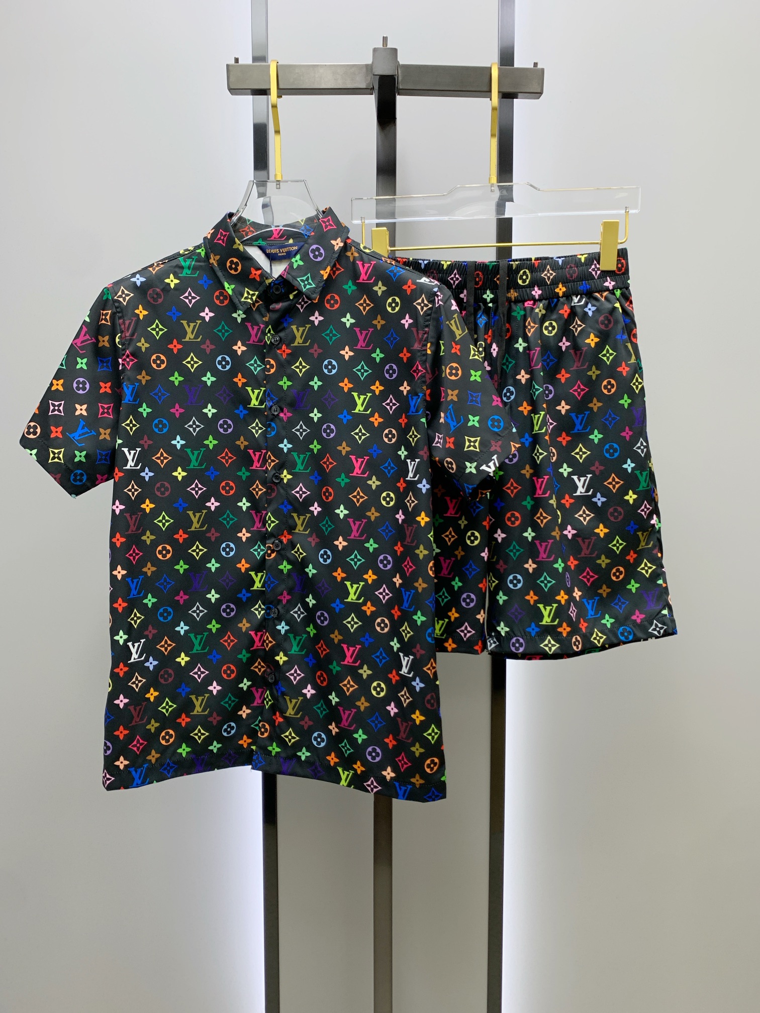 Louis Vuitton Sommeranzug Size M-XXL