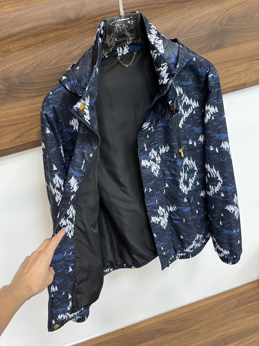 Louis Vuitton Unisex Jacket Size M-XXXL