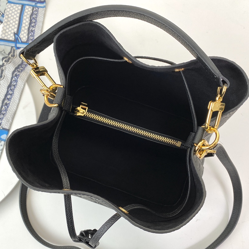 Louis Vuitton M45256 NéoNoé Women Bags Size 27*26*22cm