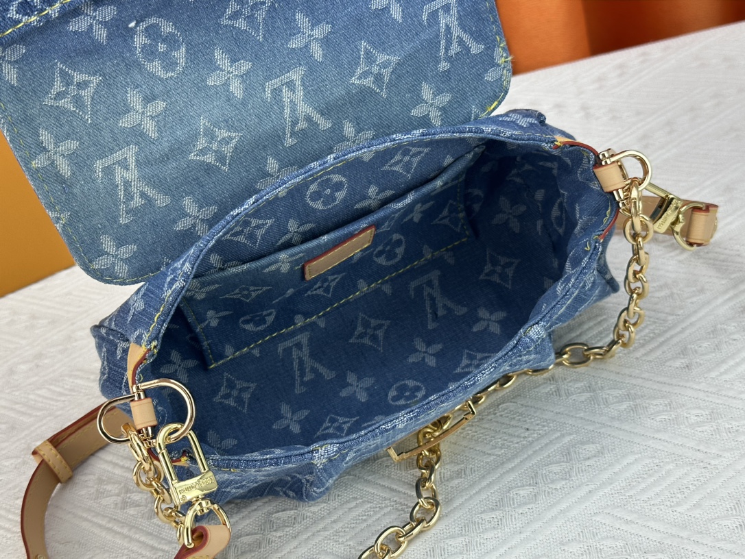 Louis Vuitton M45859 Favorite Denim Cowboy Women Shoulder Bags Size 24*14*9cm