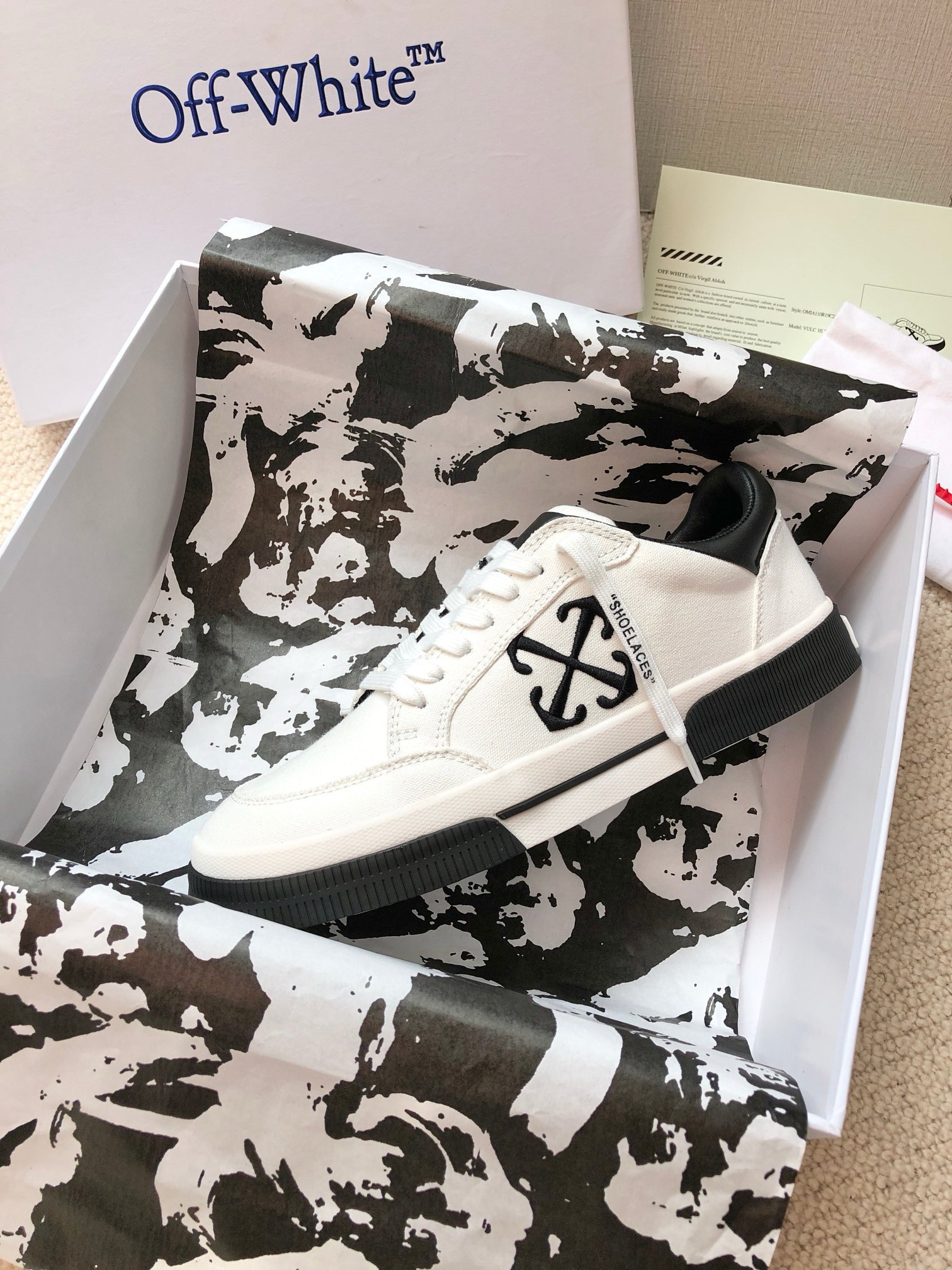 OFF White 2024ss New Low Vulcanized Sneaker Size 36-45