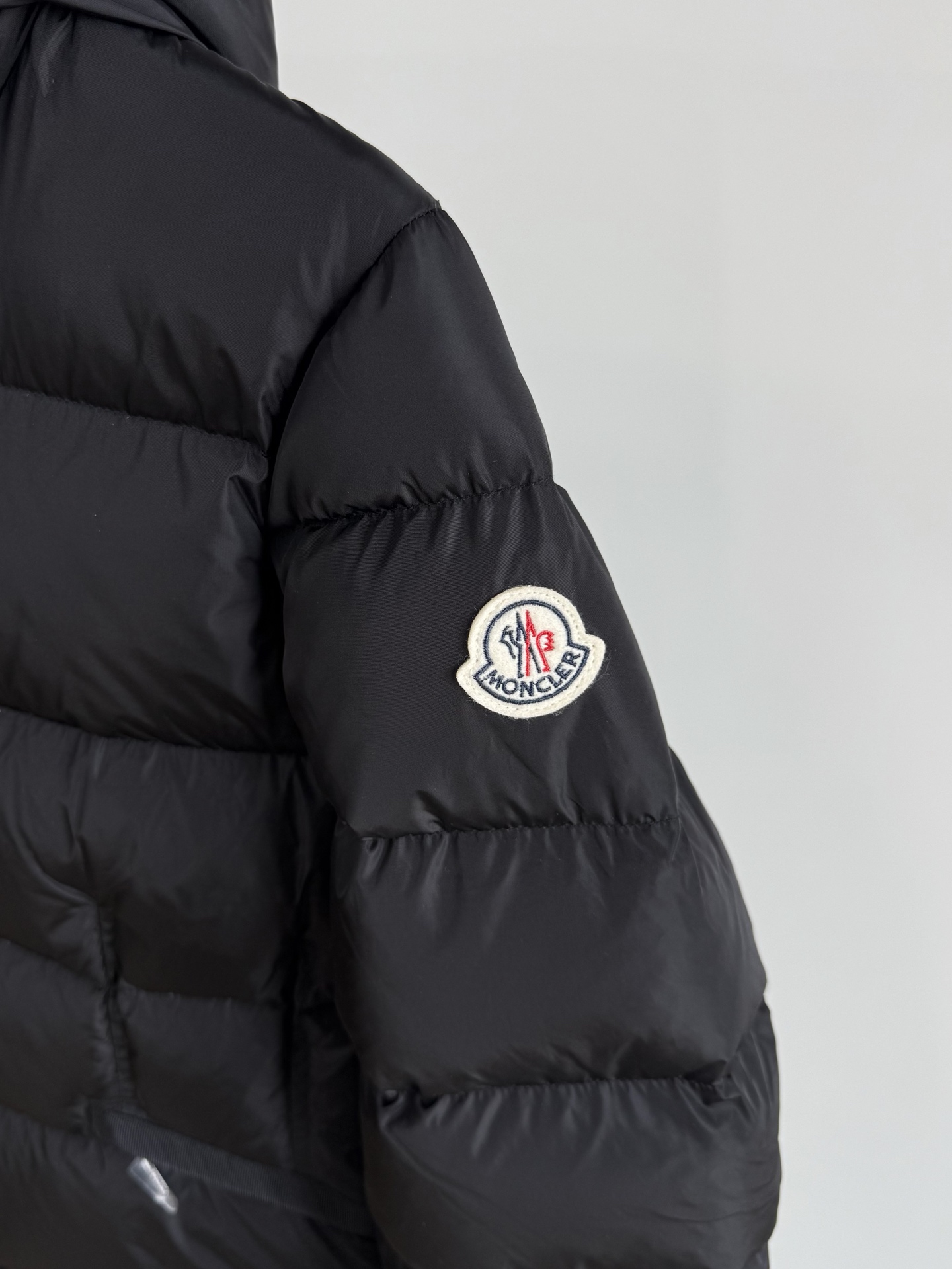 Moncler Avoce Women Down Jacket Size S-XL