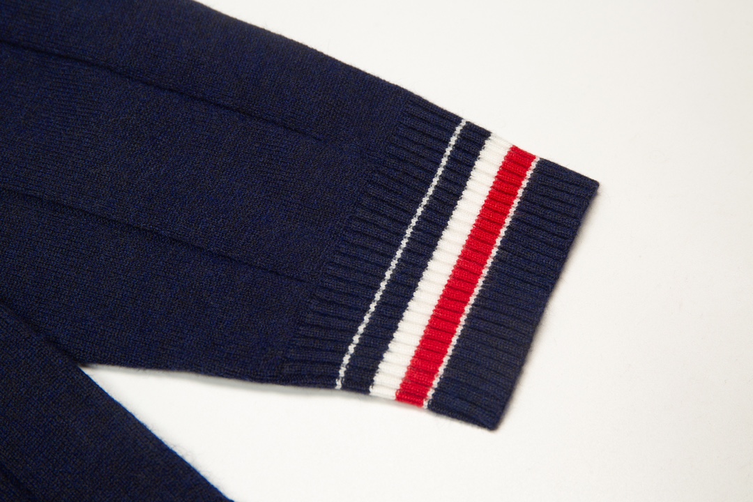 Thom Browne Unisex Sweatshirt Size S-XL