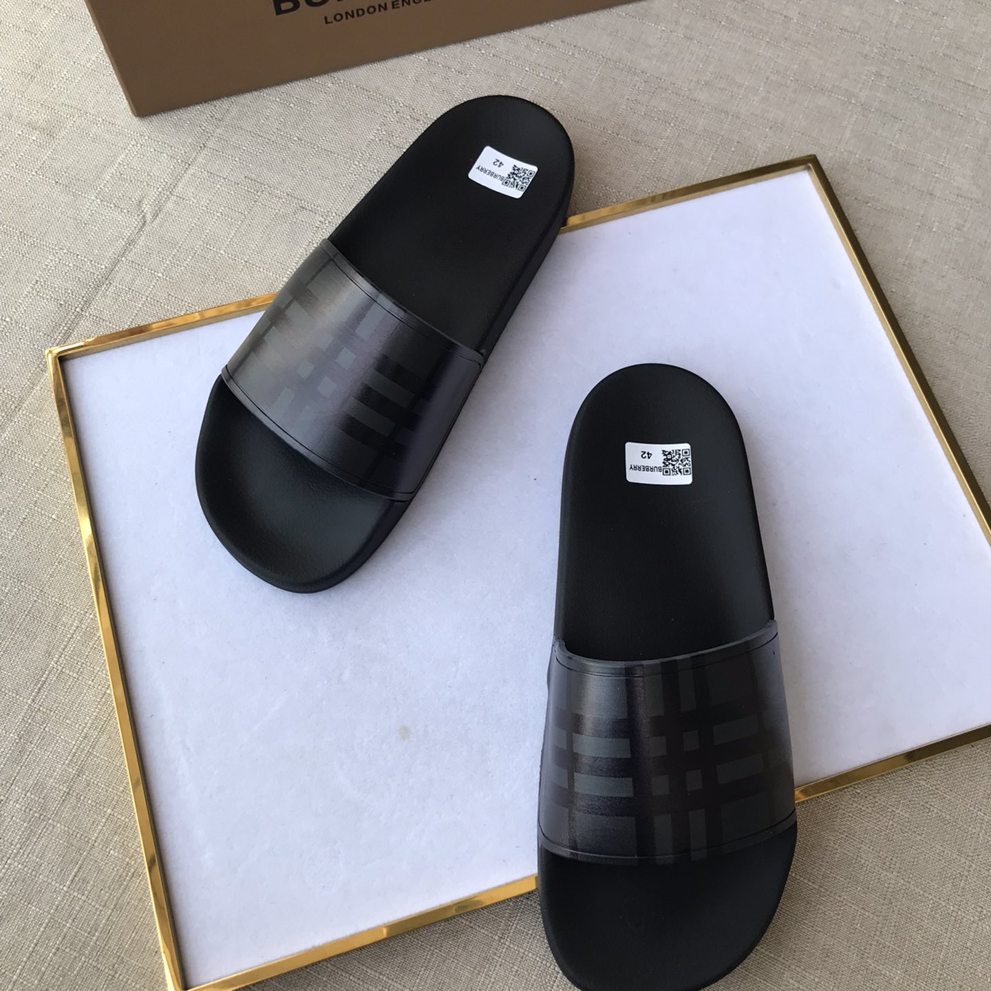 Burberry Mens Women Sandals Gr. 36-46