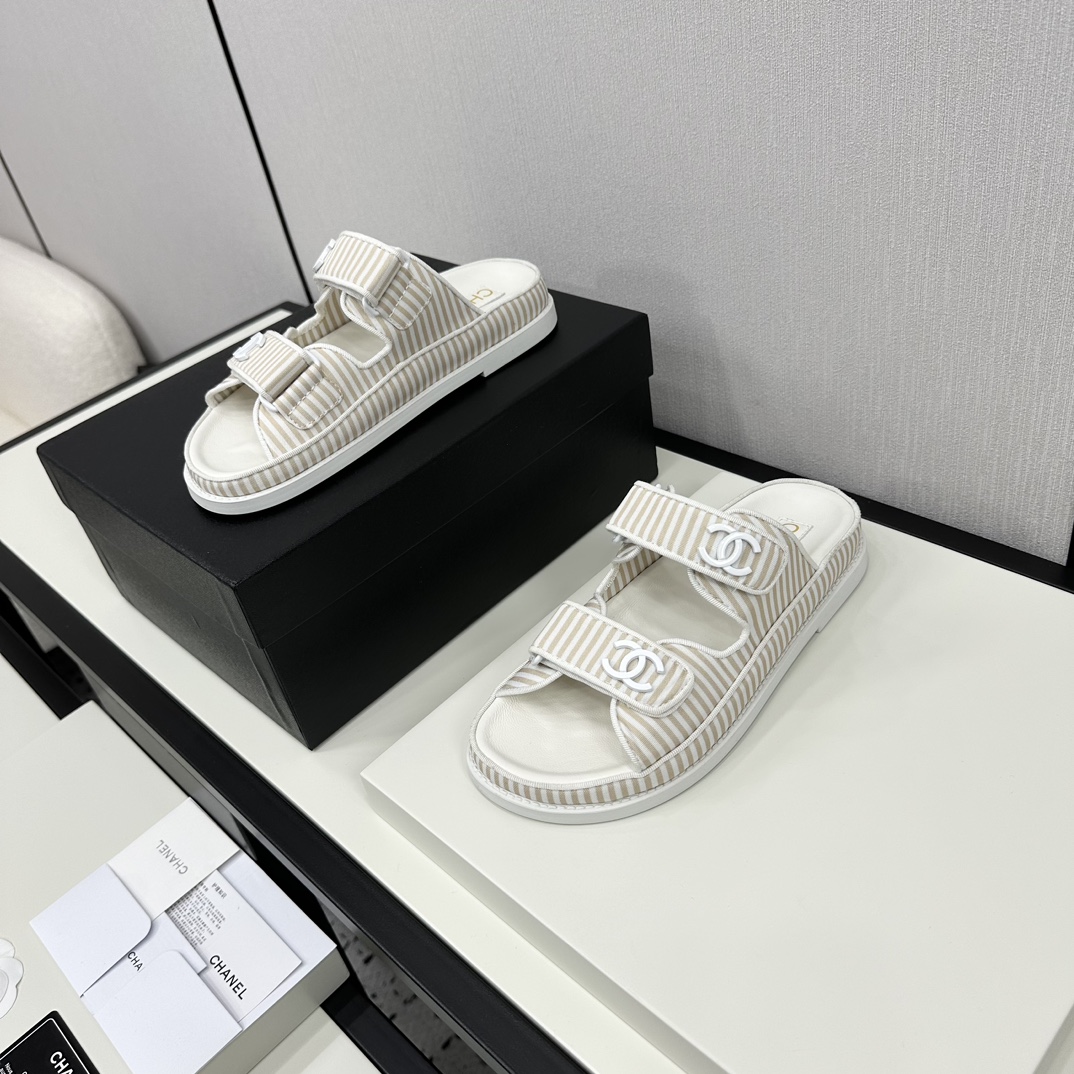 Chanel 2024 New Slippers Size 36-41