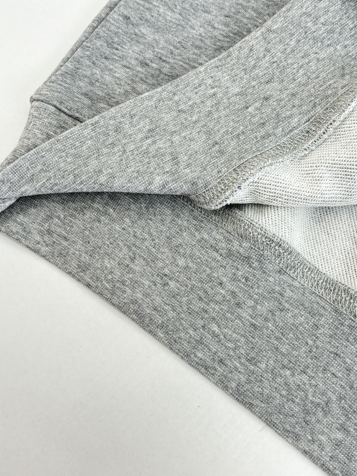 Gucci Unisex Sweatshirt Size S-XL