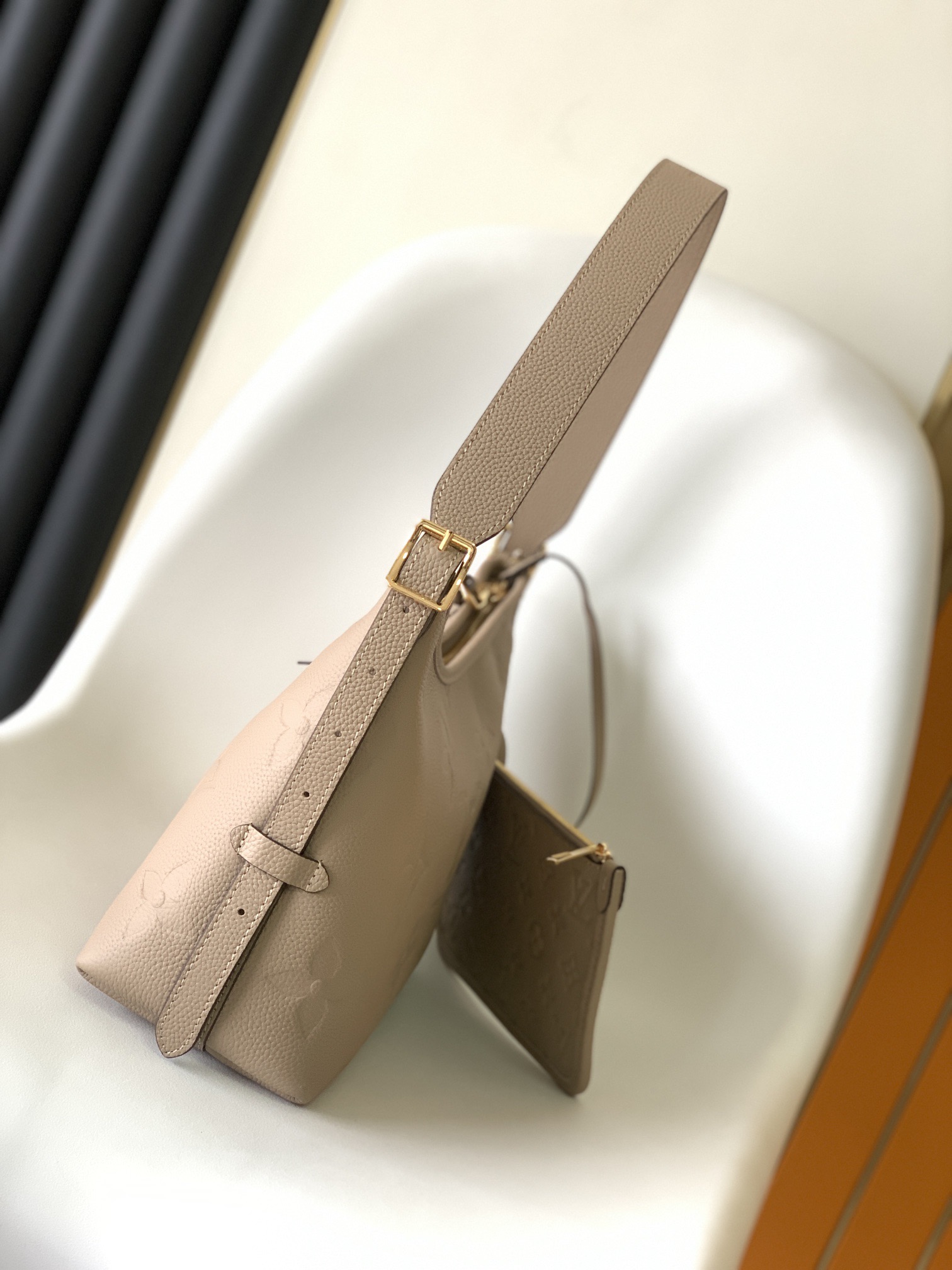 Louis Vuitton M46277 CarryAll Shopping Bags Size 29*24*12cm