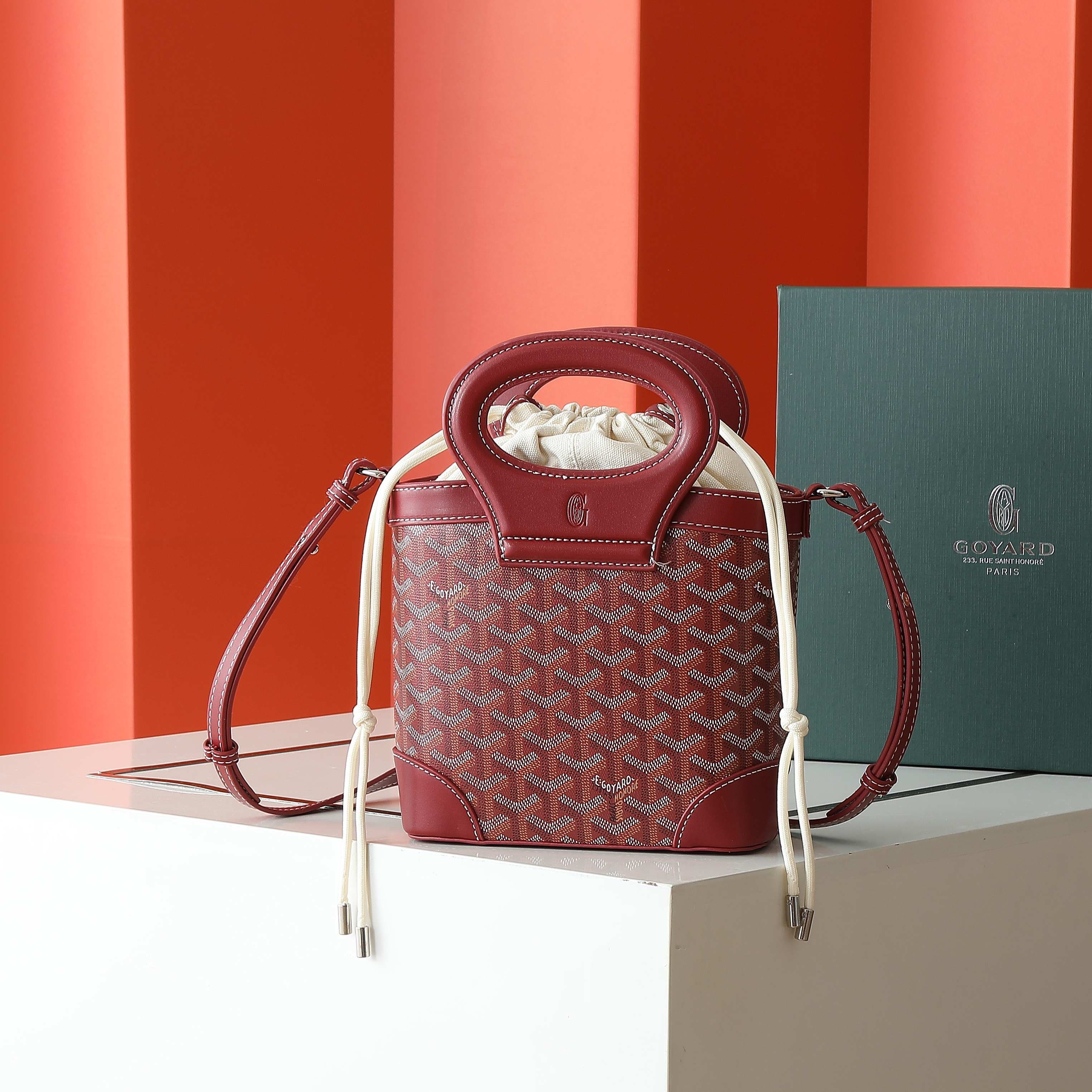 Goyard Beluga Women Shoulder Bags Size 23*18.5*8cm