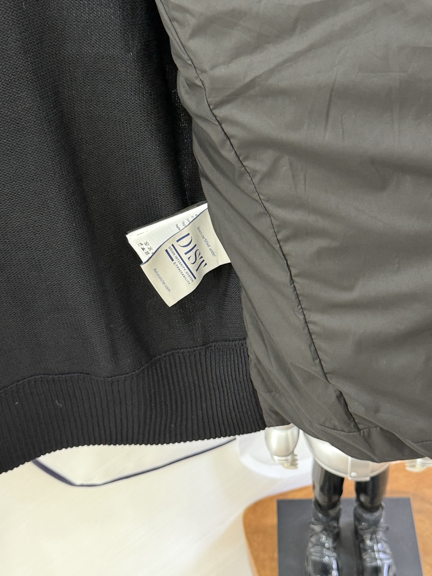 Moncler 25SS Women Down Jacket Size S-L