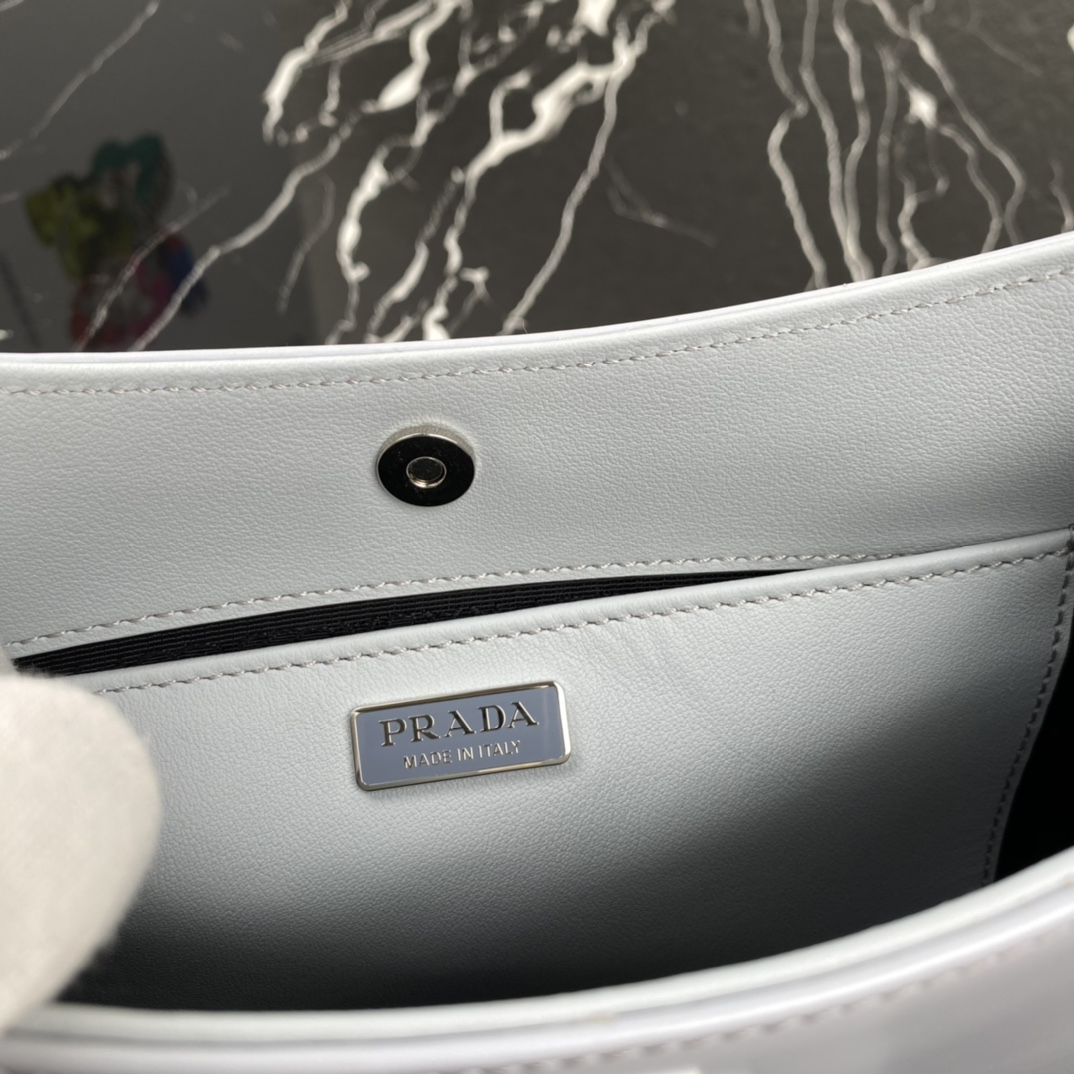 Prada 1BC499 Cleo Brushed Leather Women Shoulder Bags Size 27*22*6cm