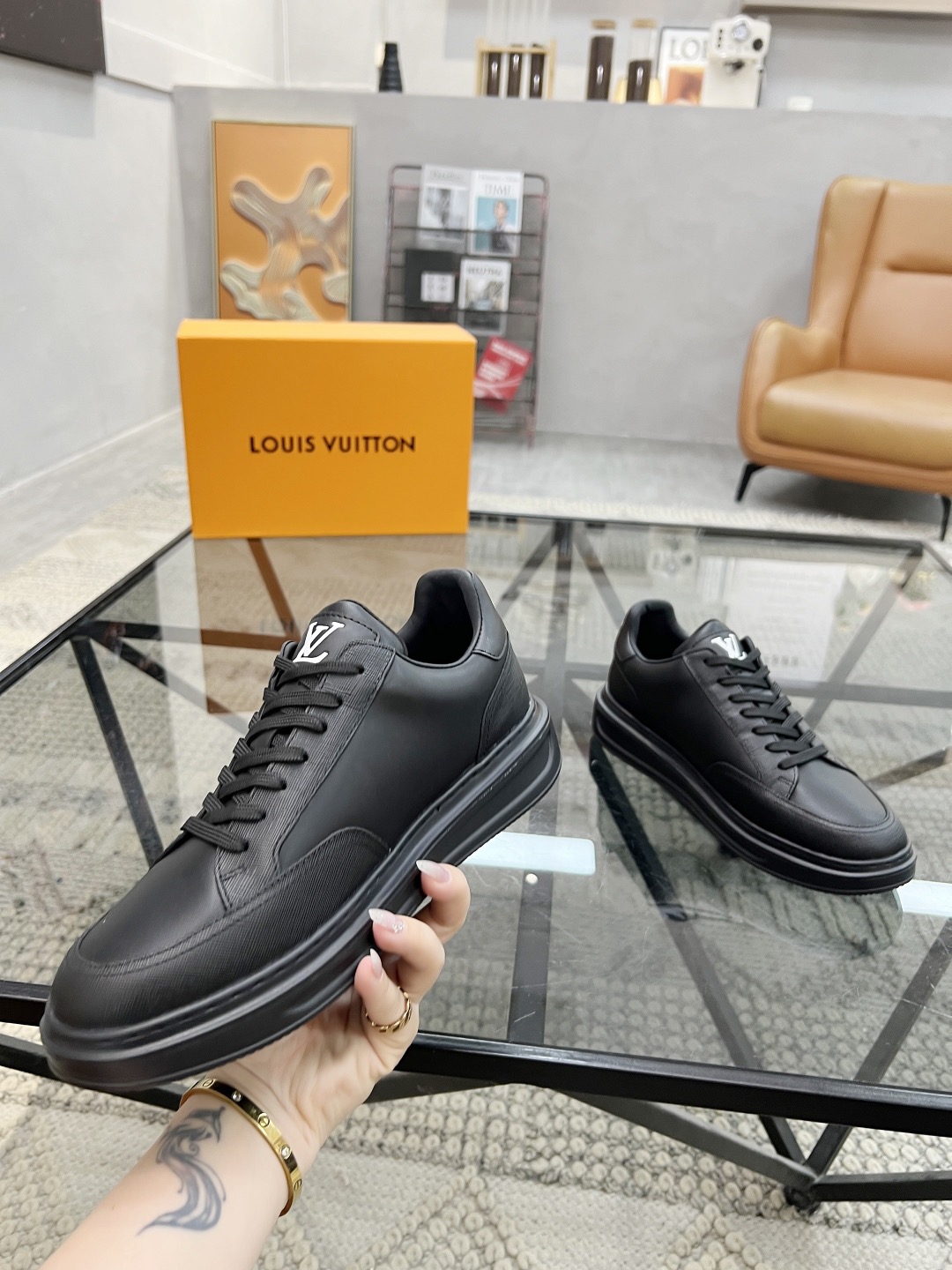 Louis Vuitton Beverly Hills Sneaker Size 39-46