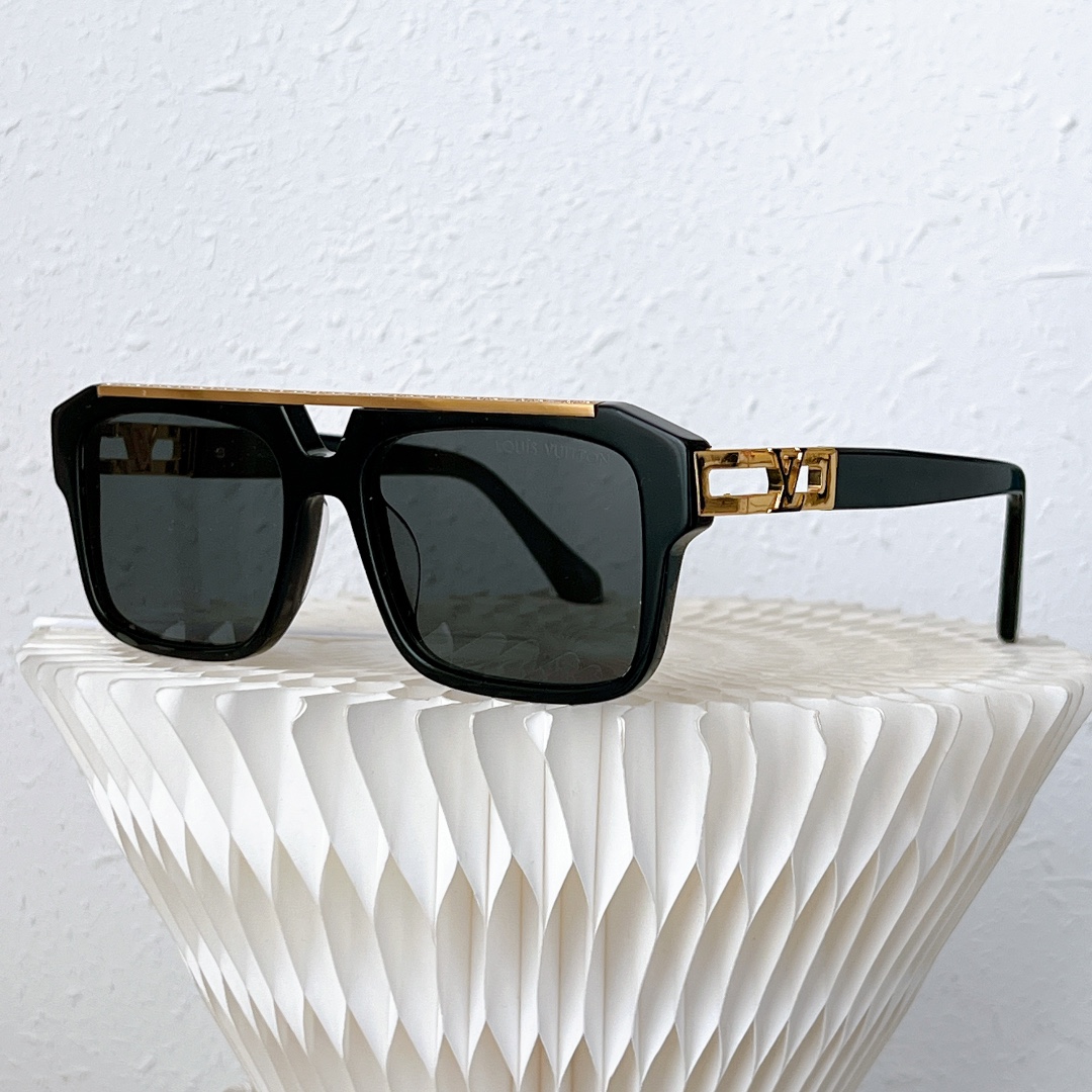 Louis Vuitton Z1801 1802 Mascot Pilot Square Sunglasses