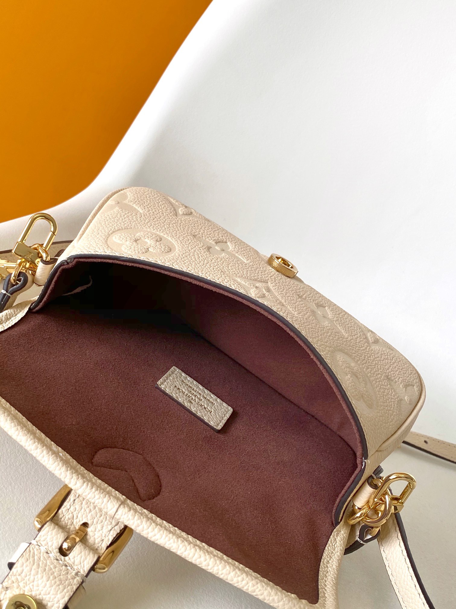 Louis Vuitton M83566 Nano Diane Women Shoulder Bags Size 19*10.5*6cm