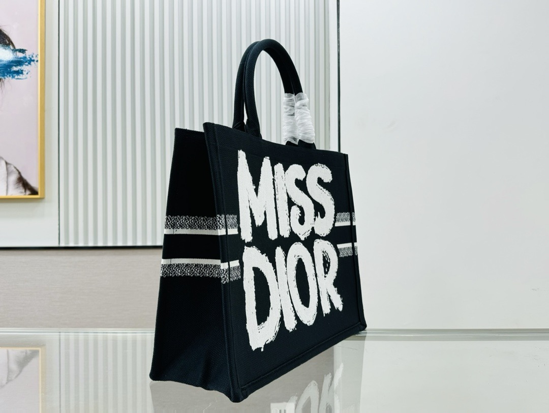 Dior Miss New Shopping Bags Book Tote Size 42*35*18.5