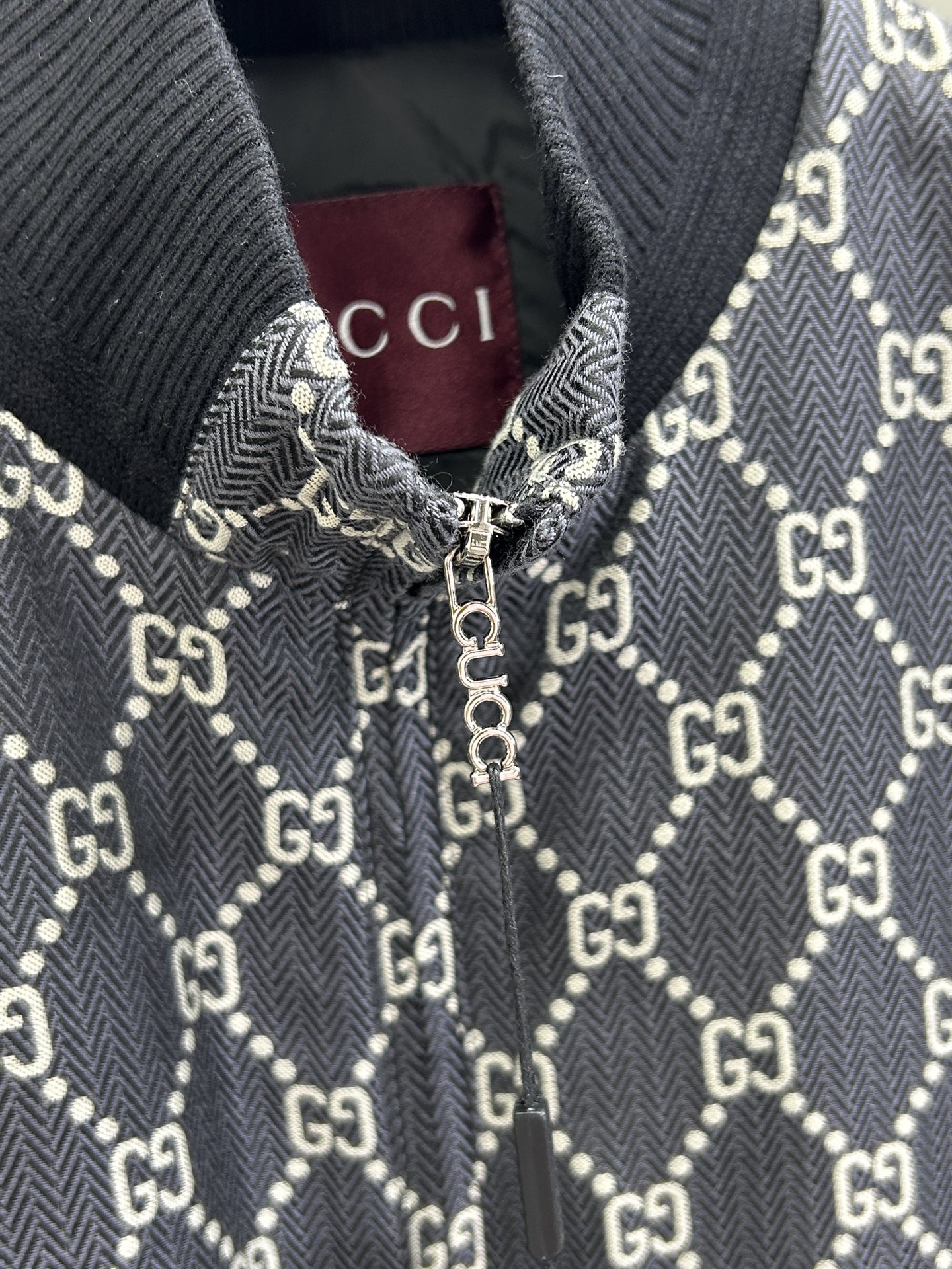 Gucci Unisex Jacket Size M-XXXL