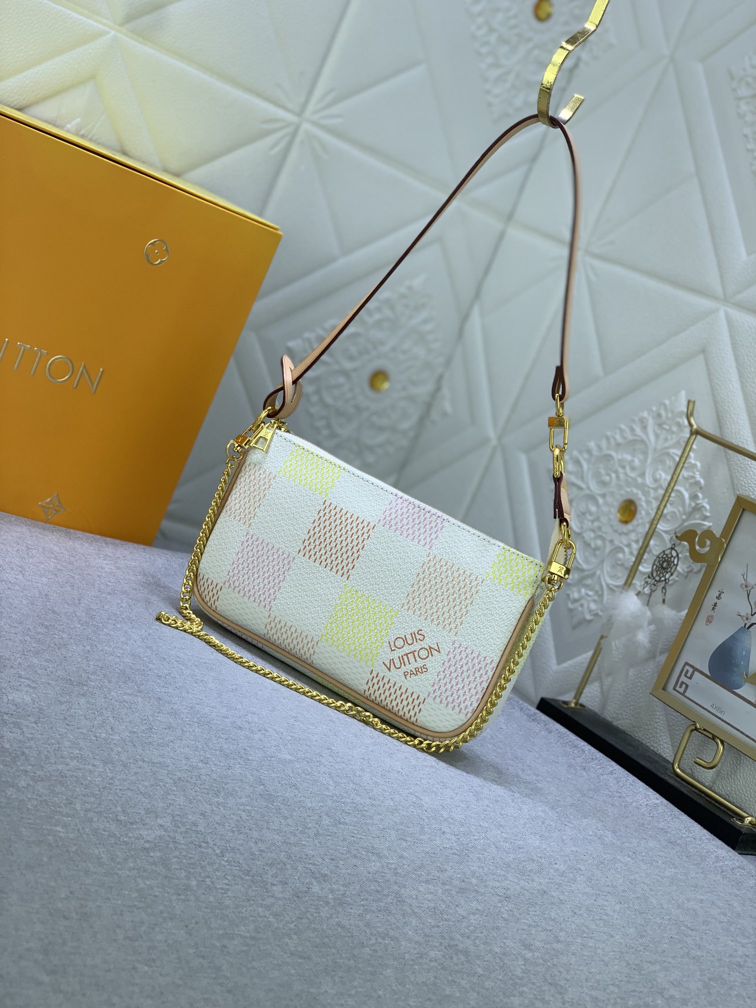 Louis Vuitton N40642 Pochette Accessoires Women Shoulder Bags Size 23*13*4cm