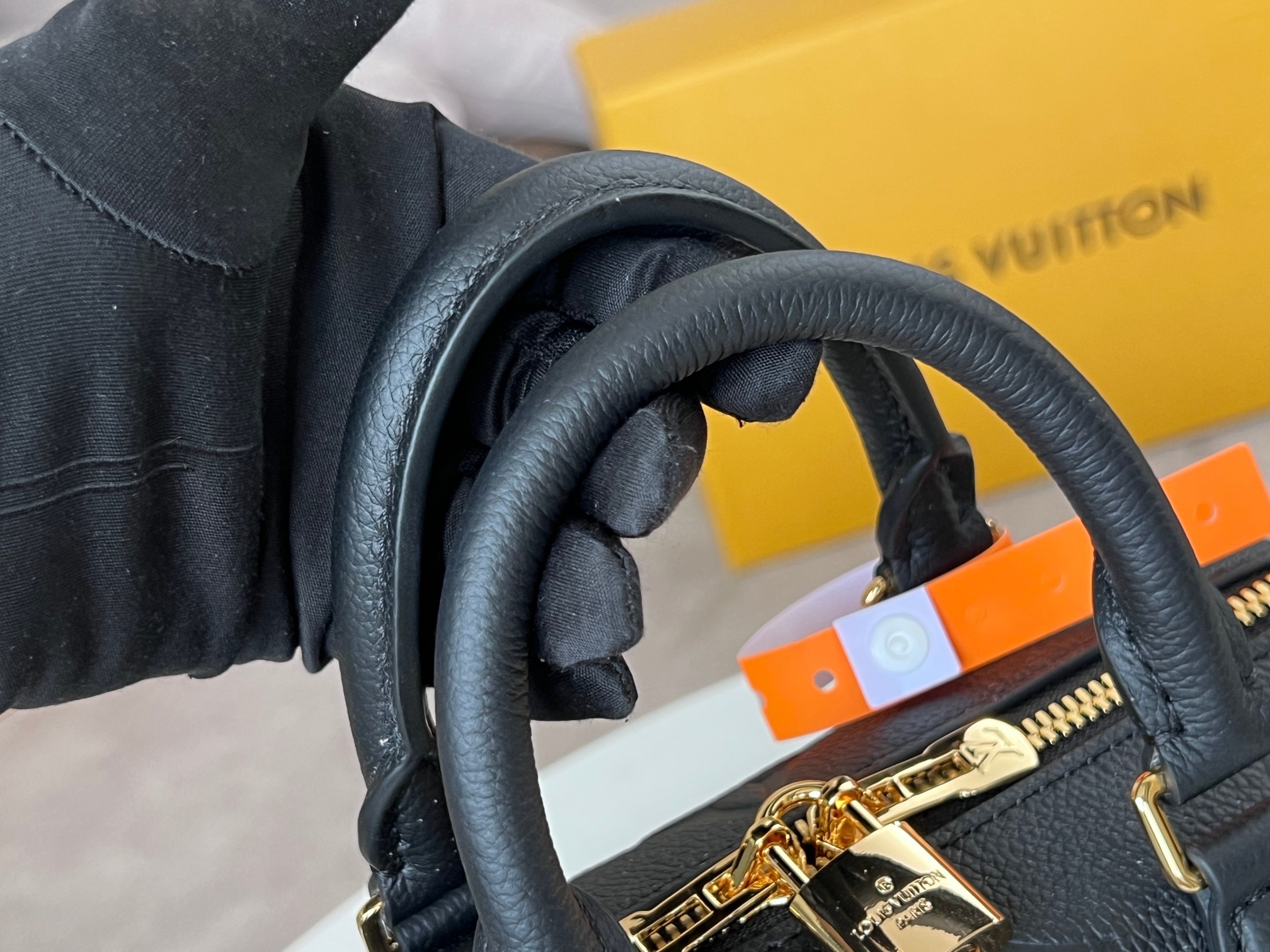 Louis Vuitton M58953 Speedy Women Shoulder Bags Size 20.5*13.5*12cm