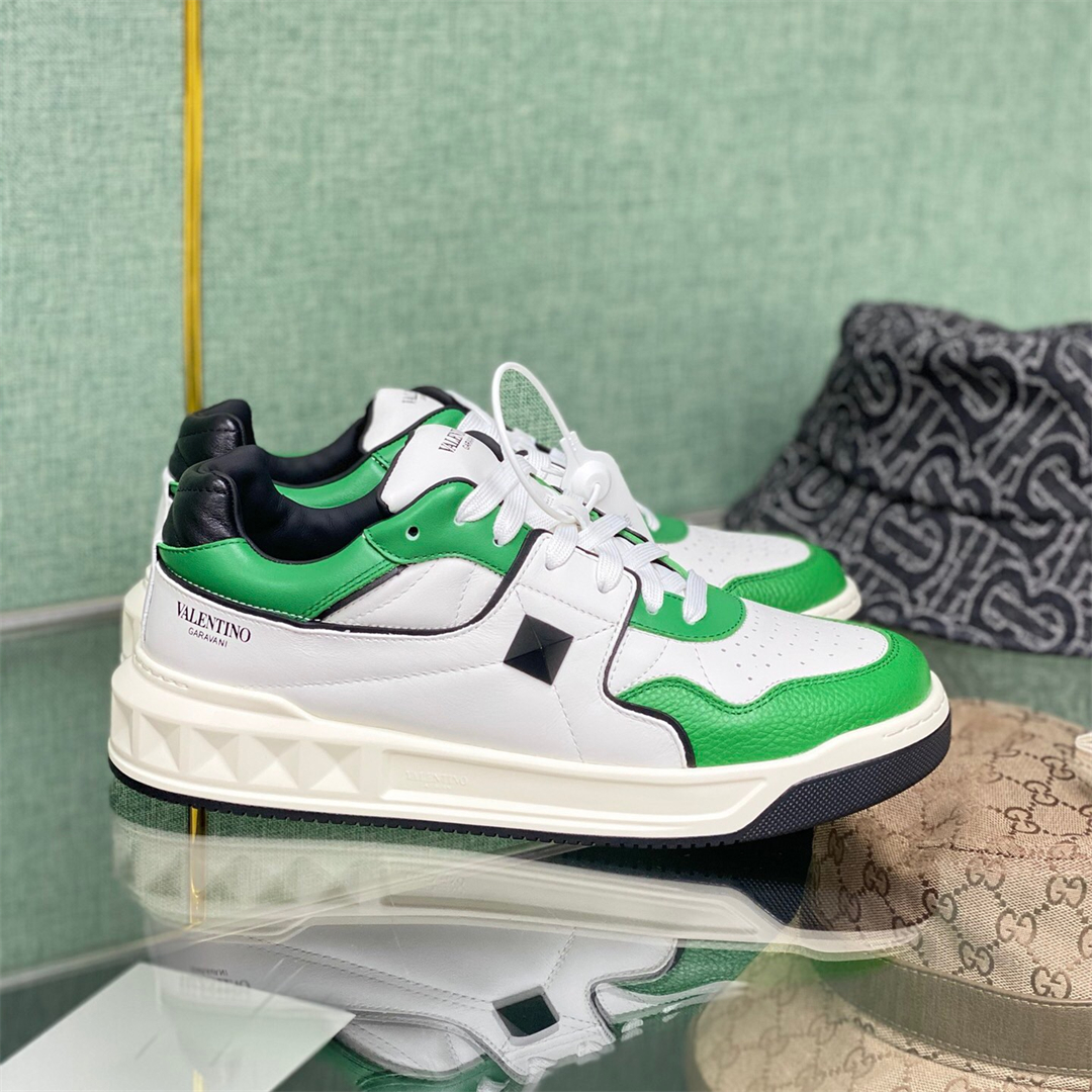 Valentino One Stud Low-Top Sneaker Size 36-45   10-Color