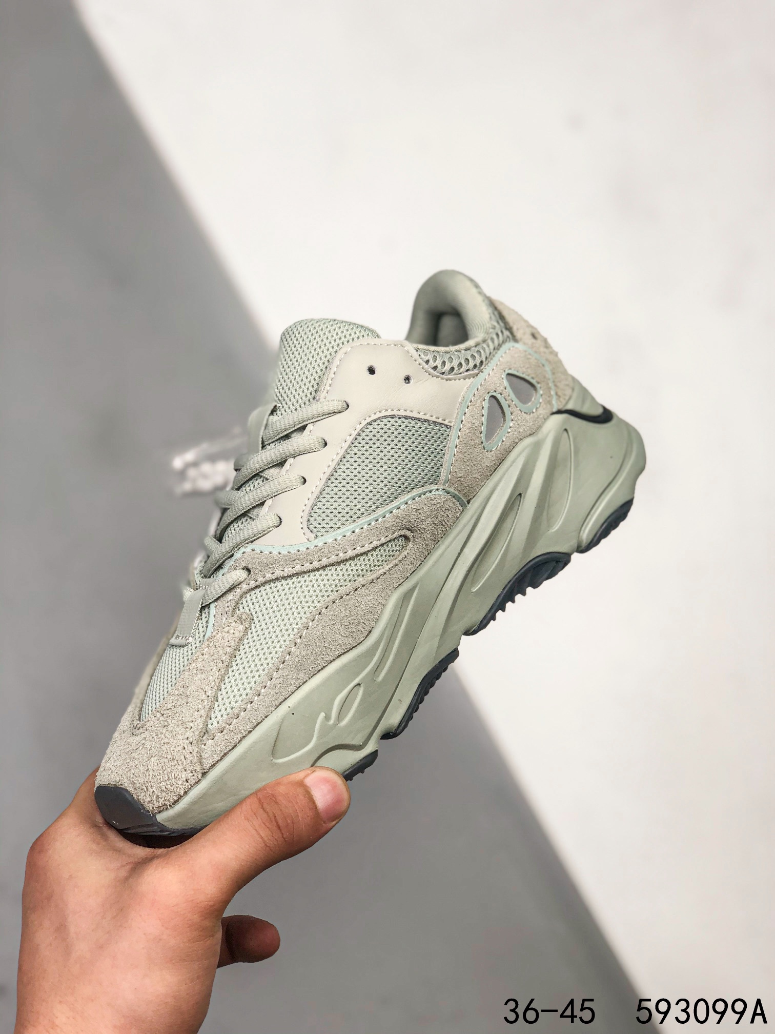Yeezy Boost 700 V1 Sun Mens/Women's Sneakers Shoes 36 - 45