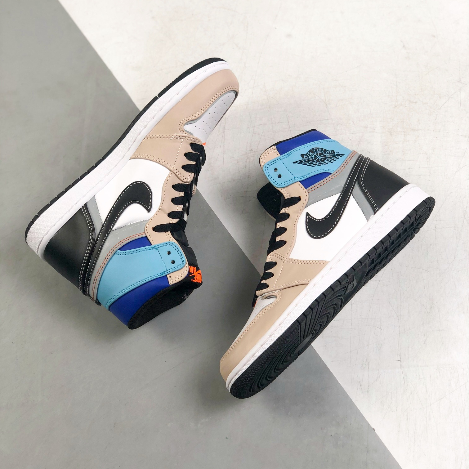 Nike Air Jordan 1 High Top Sneakers Shoes Gr. 36-46