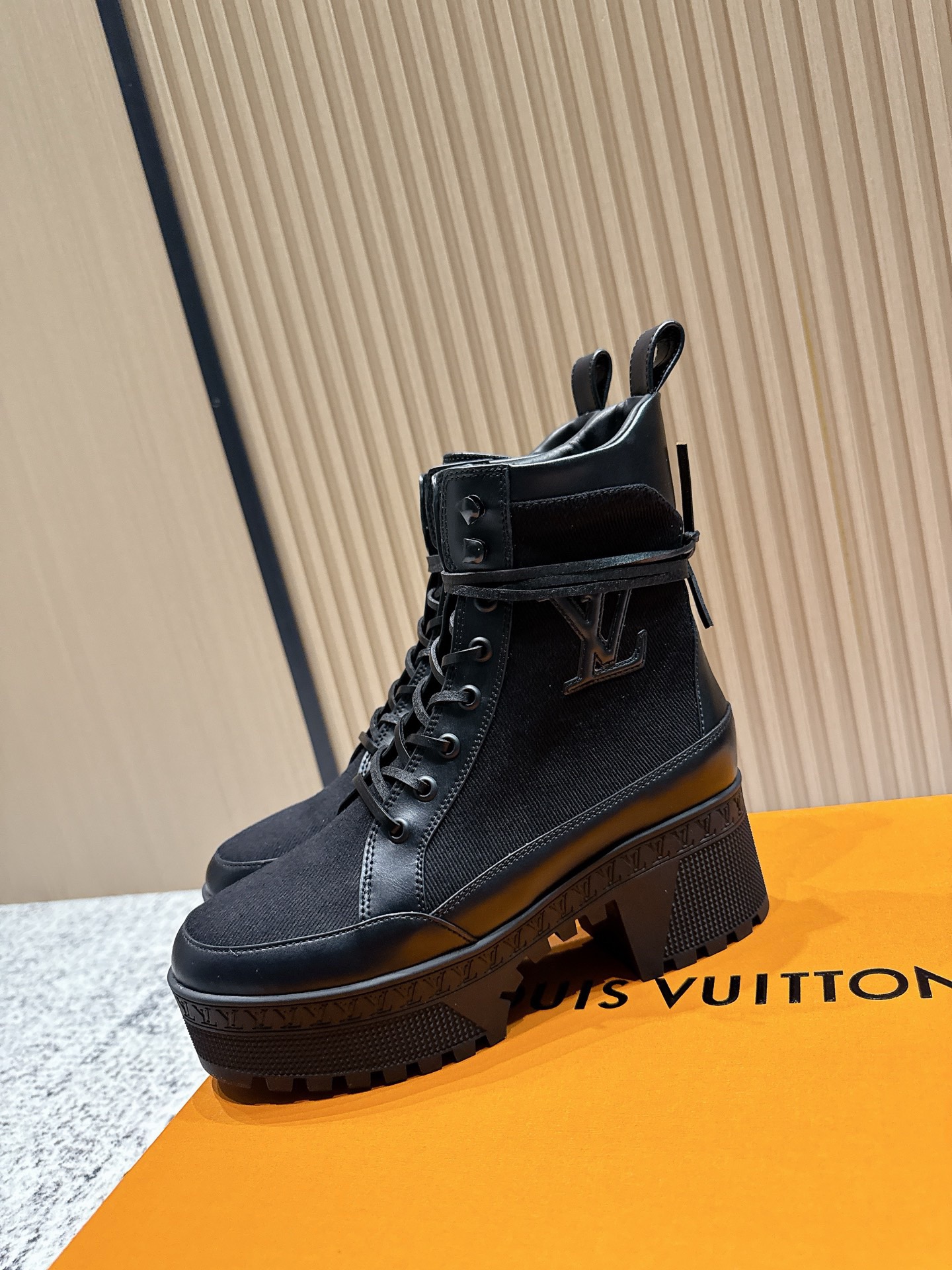 Louis Vuitton Women Boots Size 35-41