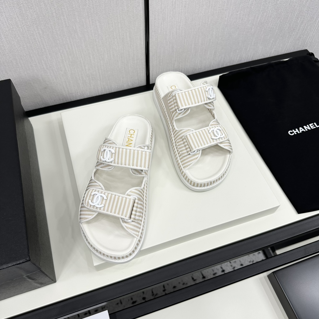 Chanel 2024 New Slippers Size 36-41