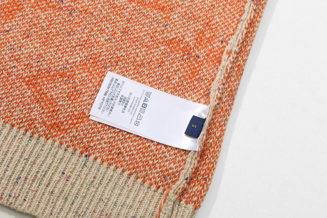 Louis Vuitton Unisex Sweatshirt Size S-XL