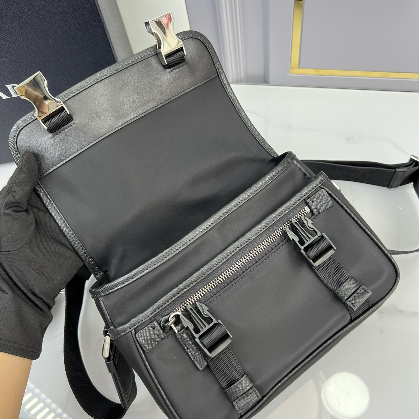 Prada 2VD034 Re-Nylon and Saffiano Leather Mens Shoulder Bags Size 22*16*8.5cm