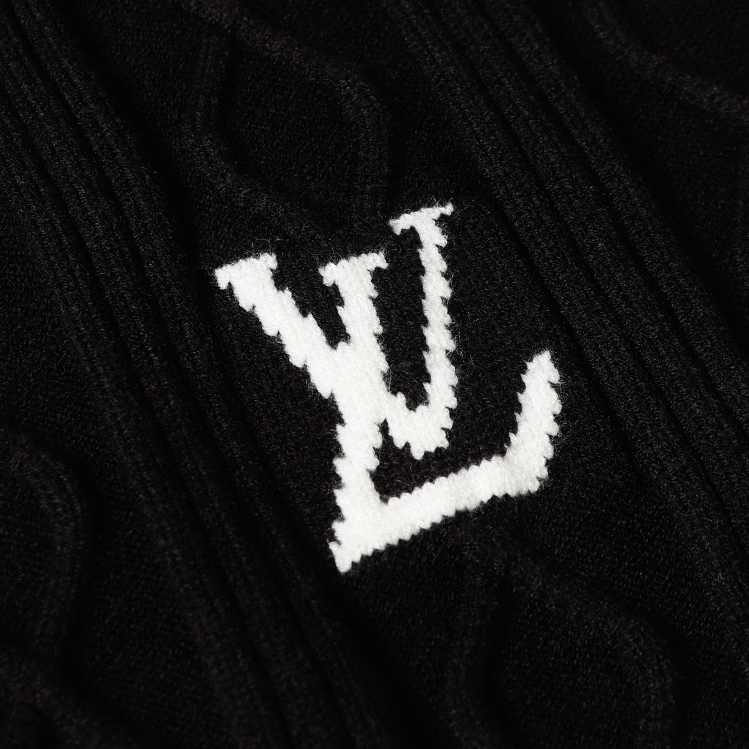 Louis Vuitton Unisex Sweatshirt Size S-XL