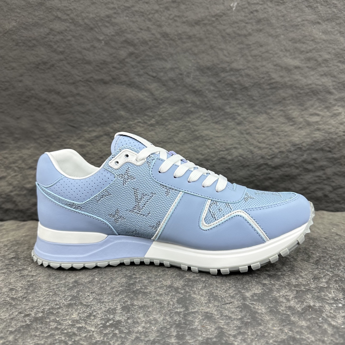 Louis Vuitton Run Away Sneaker For Men Size 39-46