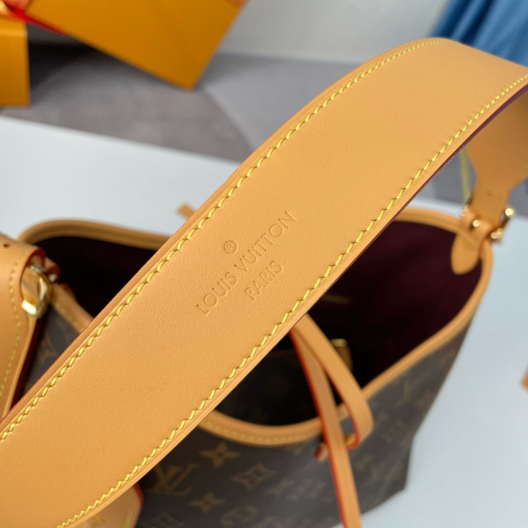 Louis Vuitton M46203 CarryAll Shopping Bags Size 29*24*12cm