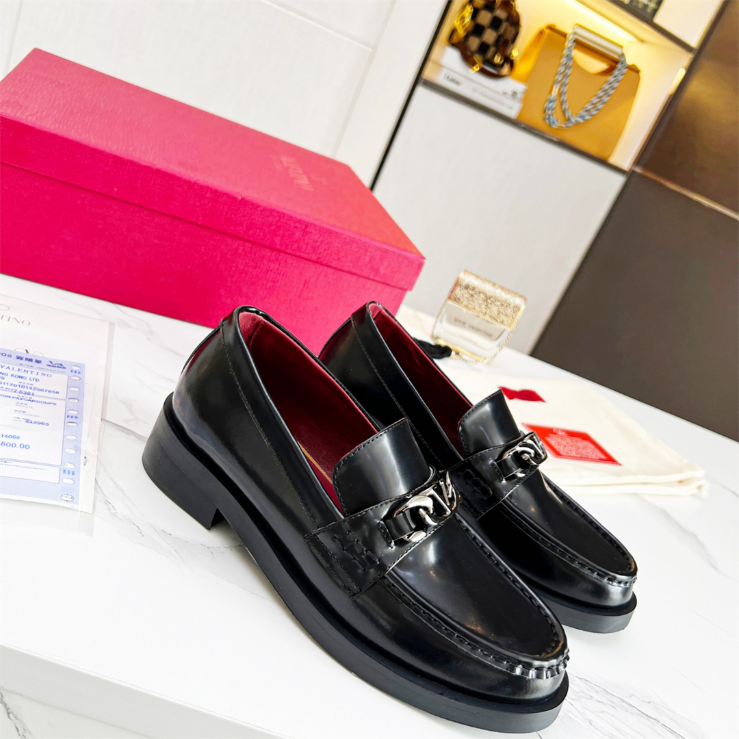 Valentino Volgo Chain Loafer Size 36-45   4-Color