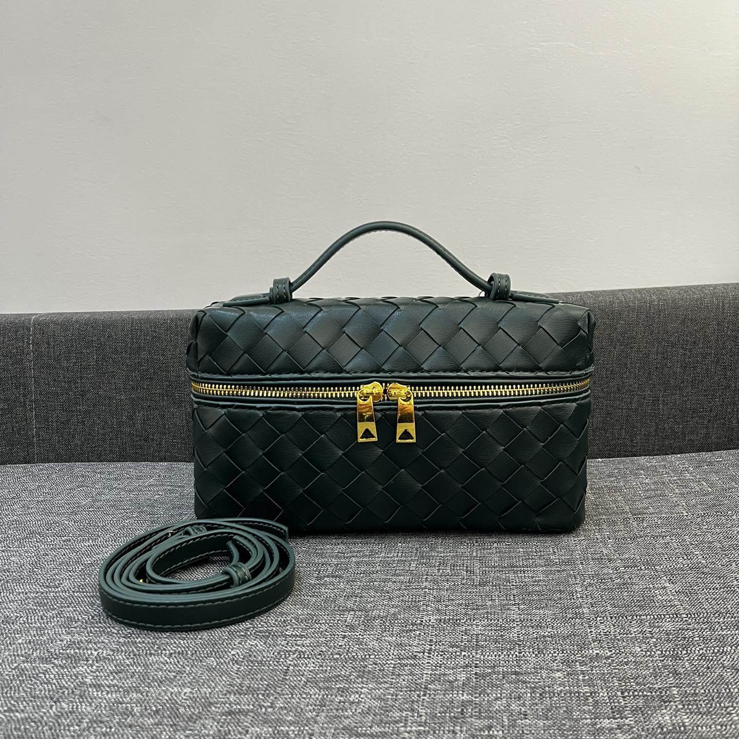 Bottega Veneta Vanity Case Women Shoulder Bags 24*13*6cm